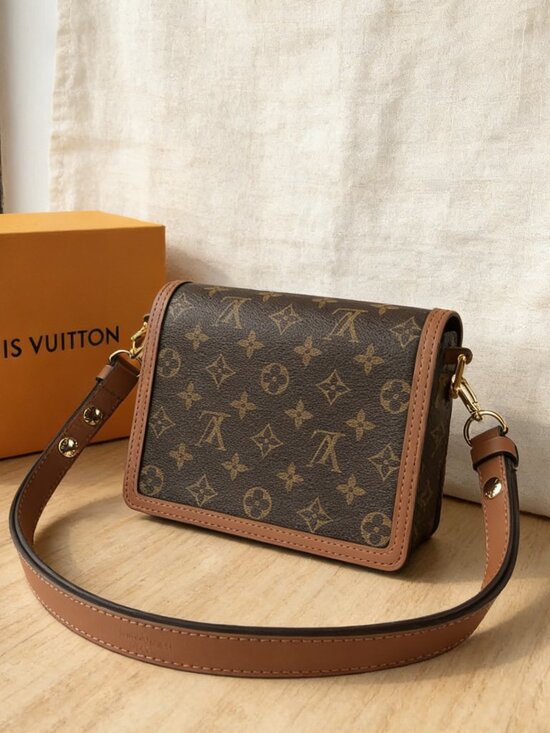 Louis Vuitton Dauphine MM - Picture 2 of 6